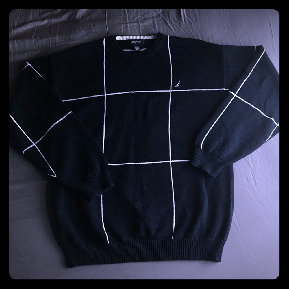 Nautica Dark Navy Blue and White Crewneck Sweater